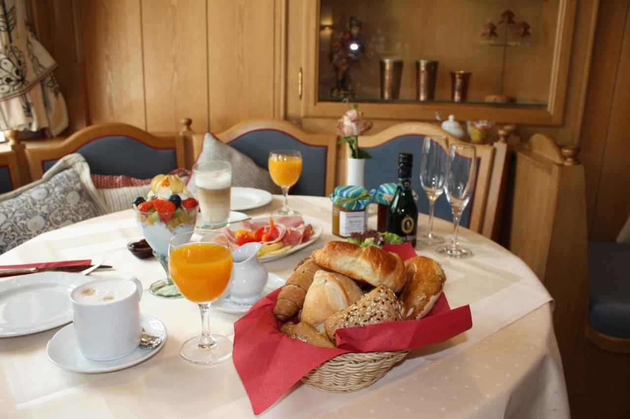Restaurant-Café-Pension Himmel Landshut Exterior foto